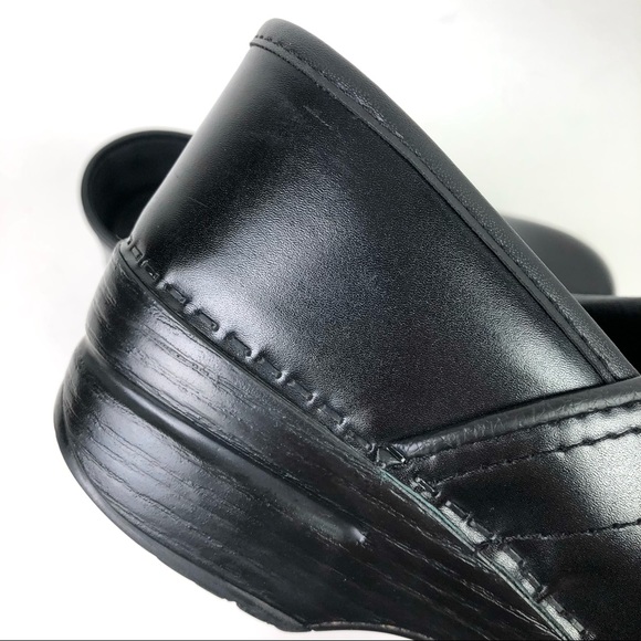 Dansko Professional Black Cabrio Leather Clog - Picture 12 of 14